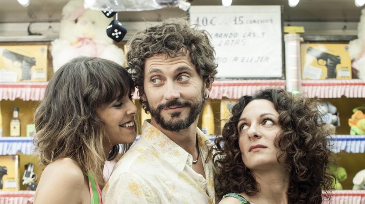 TELEVISION Paco Leon director y protagonista de la pelicula Kiki el amor se hace junto a las actrices Belen Cuesta y Ana Katz